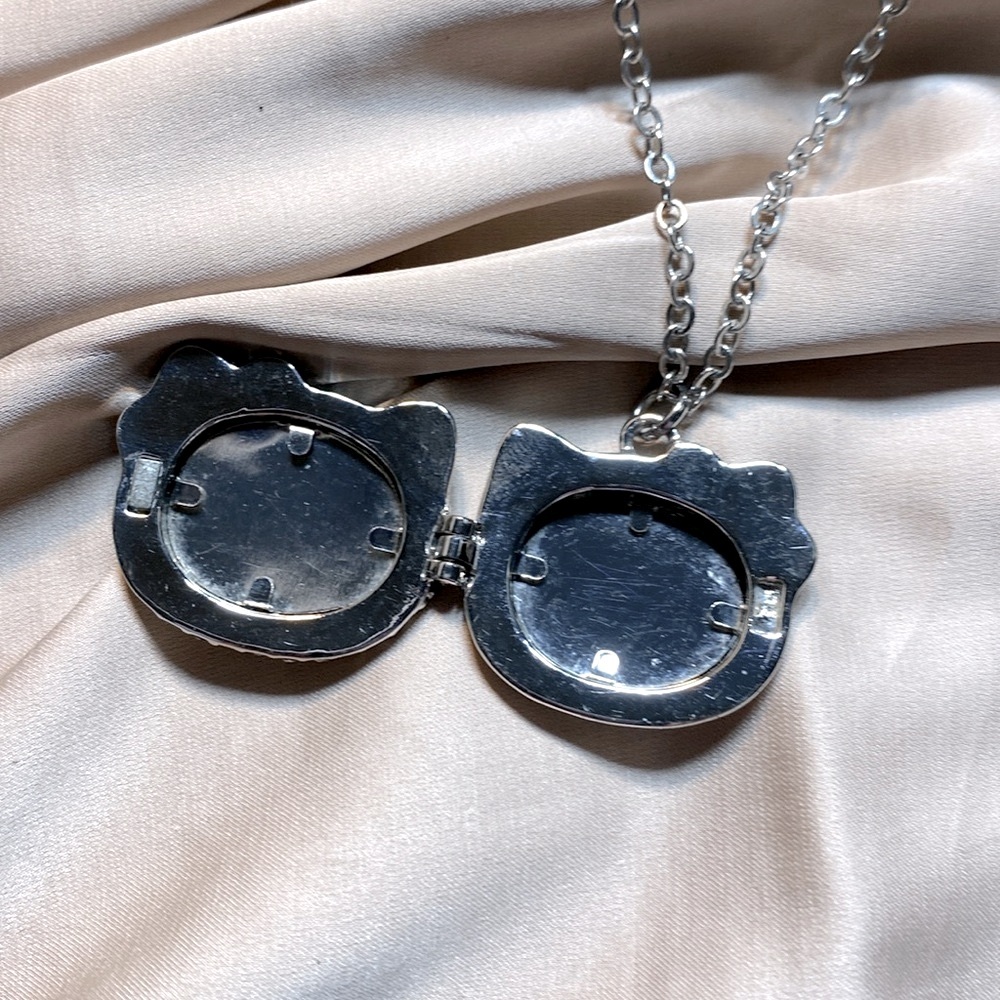 Hello Kitty Silver Locket Necklace - Picture 4 of 7